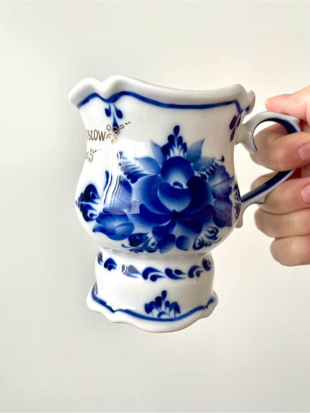 2007 GZHEL Porcelain BLUE White Mug Floral Handpainted Russia Signed Гжель